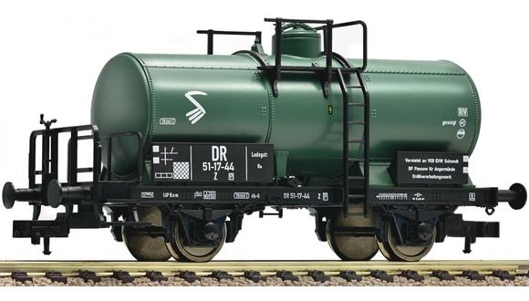 Tank car VEB EVW<br /><a href='images/pictures/Fleischmann/1000x1000.jpg' target='_blank'>Full size image</a>